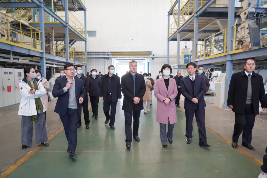 扬州市科技局局长王友芳一行莅临丰尚调研指导